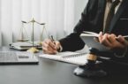 چگونه وکیل شویم و در این حرفه مشغول به کار شویم؟