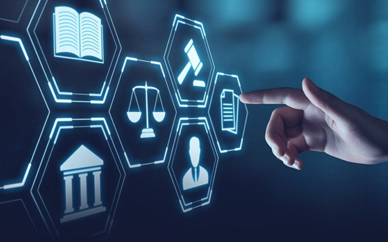 گذار بزرگ در مشاوره حقوقی ایران؛ فناوری پلتفرم ترازو چگونه کار میکند؟ مزایای پلتفرم ترازو برای وکلا و کارشناسان حقوقی