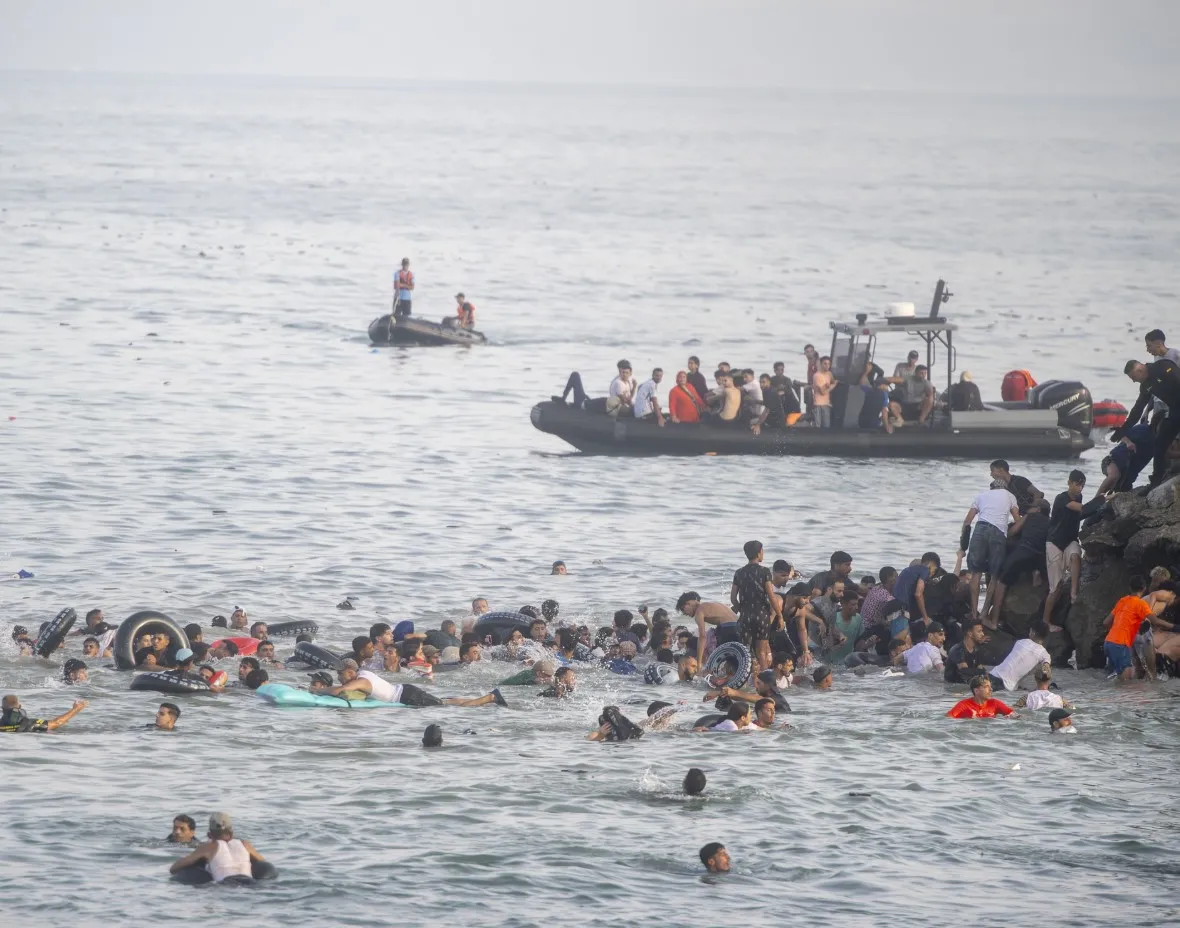 بحران مهاجرتی در اسپانیا؛ ۱۸ مهاجر در مرز مراکش جان باختند