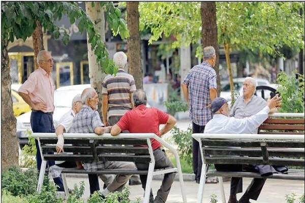 سونامی سالمندی در راه ایران؛ ۳۰ درصد ایرانیان سالمند میشوند