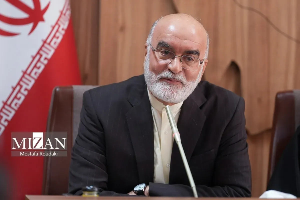 پیگیری مسائل حقوقی خانوادههای شهدای جنگ ۱۲ روزه در دیدار با دبیر ستاد حقوق بشر