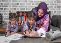 چرا زنان خانه‌دار همچنان در سیاست‌گذاری نادیده گرفته می‌شوند؟